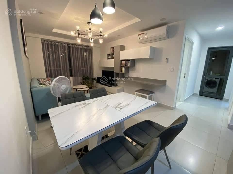 Bán nhanh căn hộ 2pn 2wc 81m2 giá tốt tòa the gold view