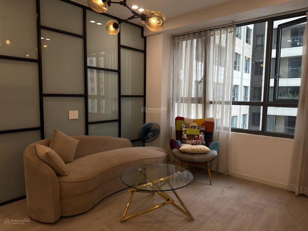 Bán căn hộ 2 phòng ngủ 70m2 the gold view
