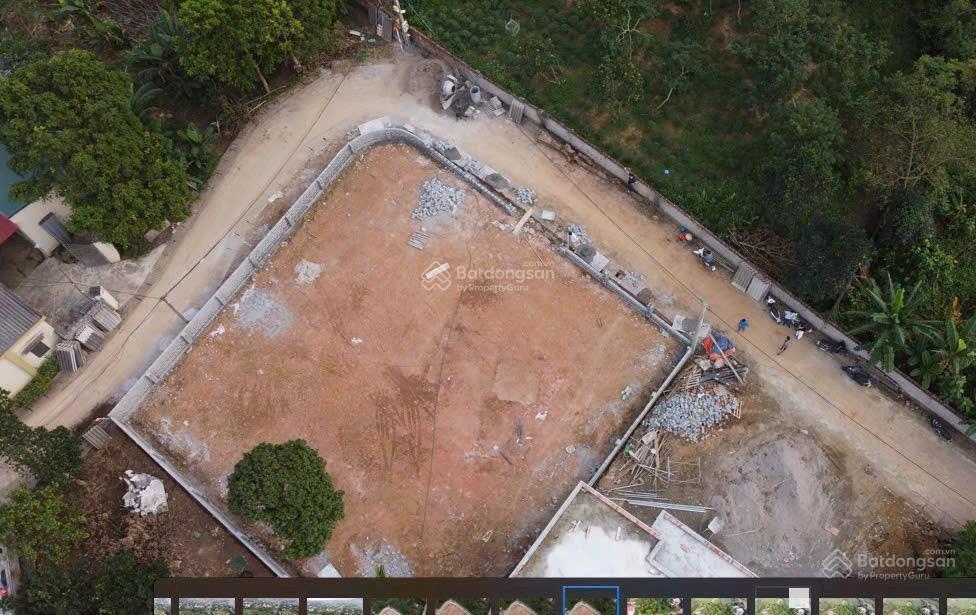Chính chủ gửi bán lô nổi bật xã, hàng hiếm, lô góc 2 mặt tiền 552m2