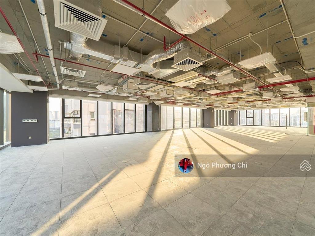 Cđt cho thuê văn phòng hạng a tòa the marc 88 trần thái tông dt 600m2 có chia nhỏ từ 100m full view