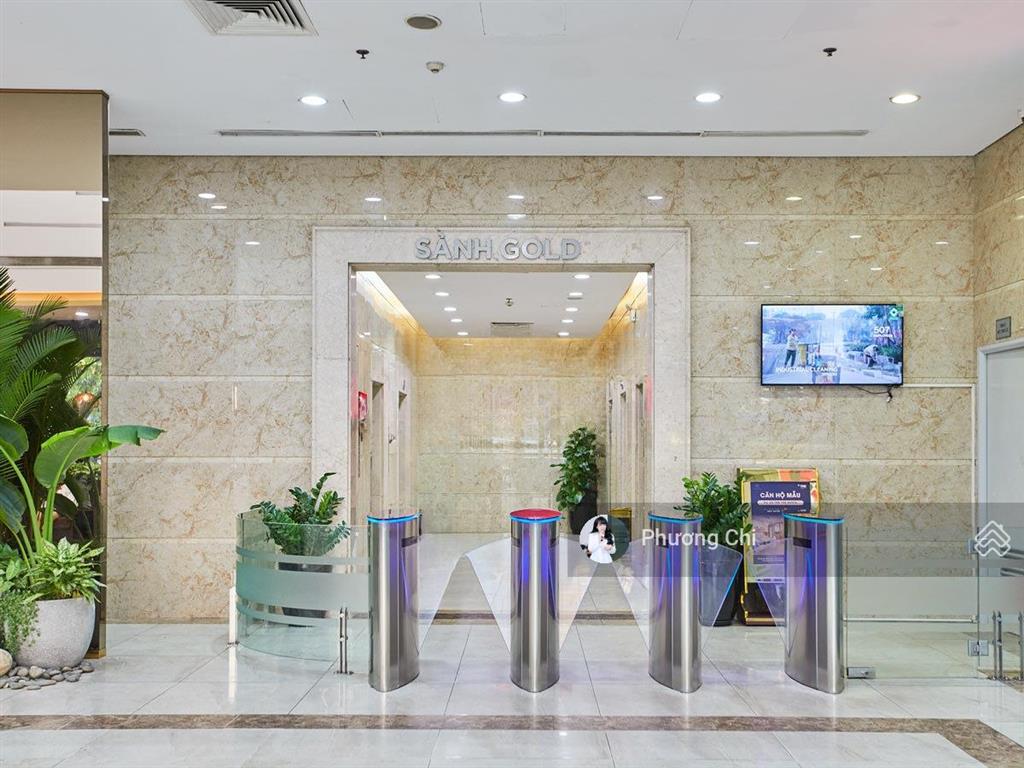 Cho thuê văn phòng tòa tnr 54a nguyễn chí thanh,dt 2000m2 có chia nhỏ từ 100m2 giá ưu đãi nhất 2026