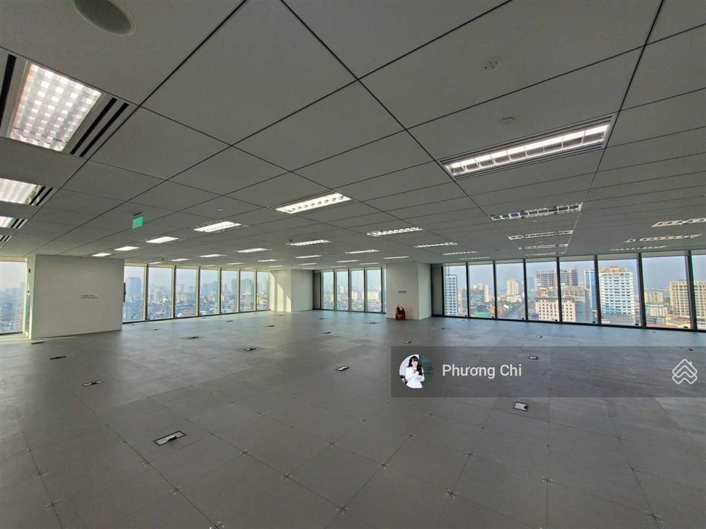 Cho thuê văn phòng tòa tnr 54a nguyễn chí thanh,dt 2000m2 có chia nhỏ từ 100m2 giá ưu đãi nhất 2026