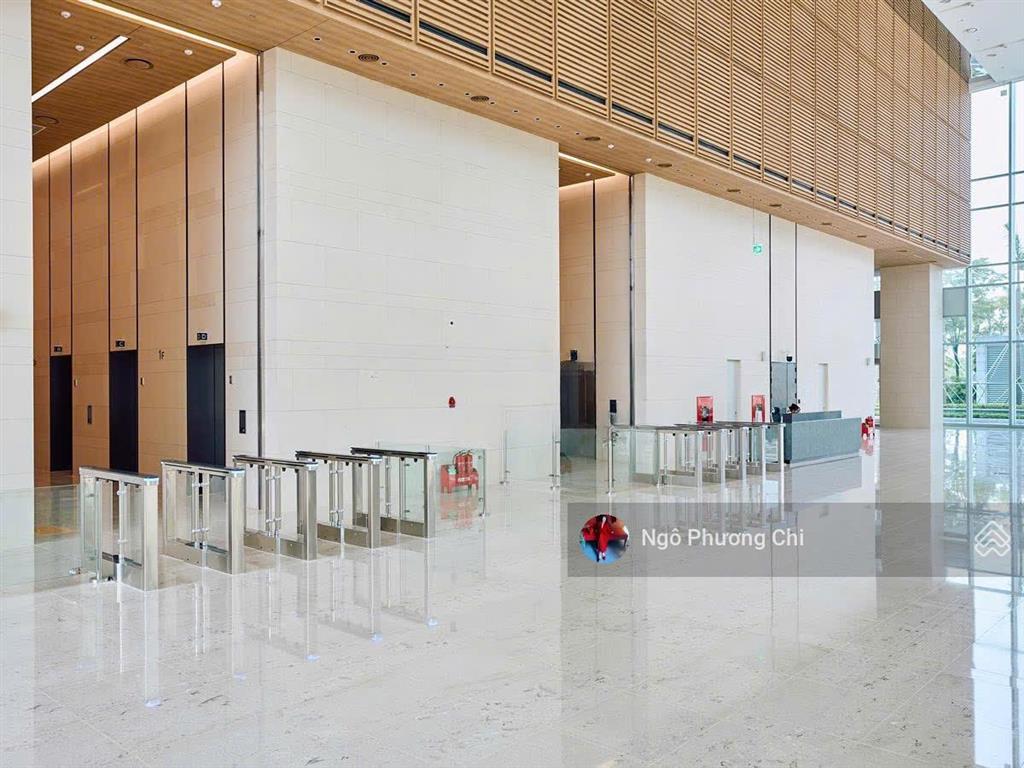 Bql toà nhà ifc hanoi  kđt starlake tây hồ tây cho thuê văn phòng hạng a, dt 1950m²  hot