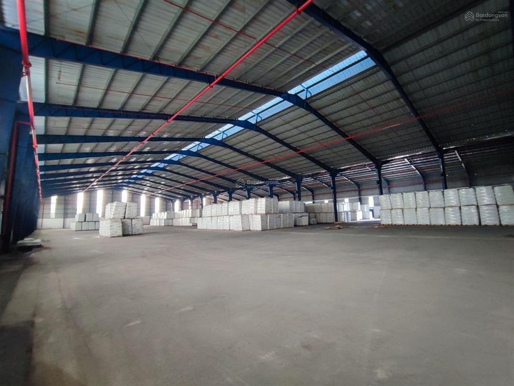 Cho thuê 1000m2 kho dịch vụ và tự quản mặt tiền tỉnh lộ 10 đức hòa môi trường, pccc bảo vệ an ninh
