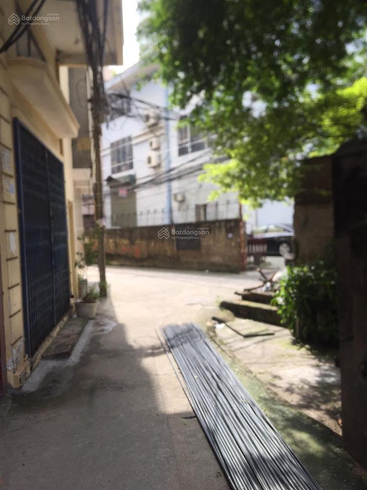Cho thuê phòng 20m2 đủ đồ số 27 ngõ 33 lãng yên hn
