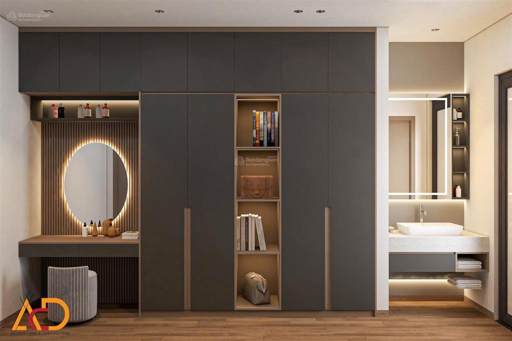 Nhà 3 tầng sau lưng mặt tiền trần cao vân . kiệt chuẩn 3m5