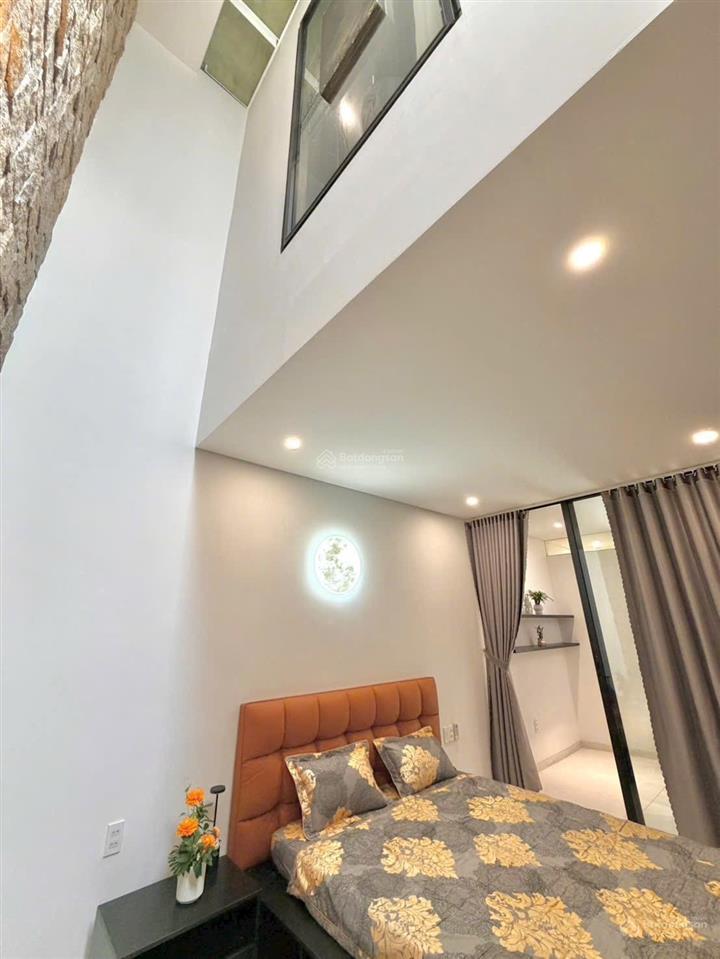 Nhà view công viên cách tôn đức thắng  liên chiểu 30m