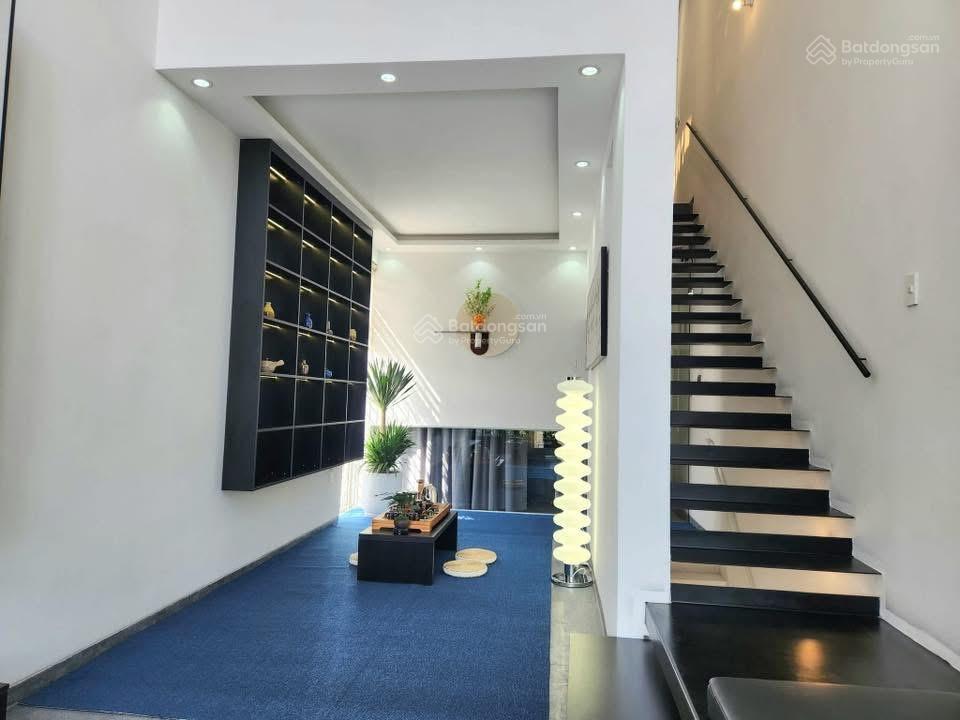 Nhà view công viên cách tôn đức thắng  liên chiểu 30m