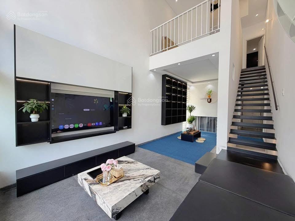Nhà view công viên cách tôn đức thắng  liên chiểu 30m