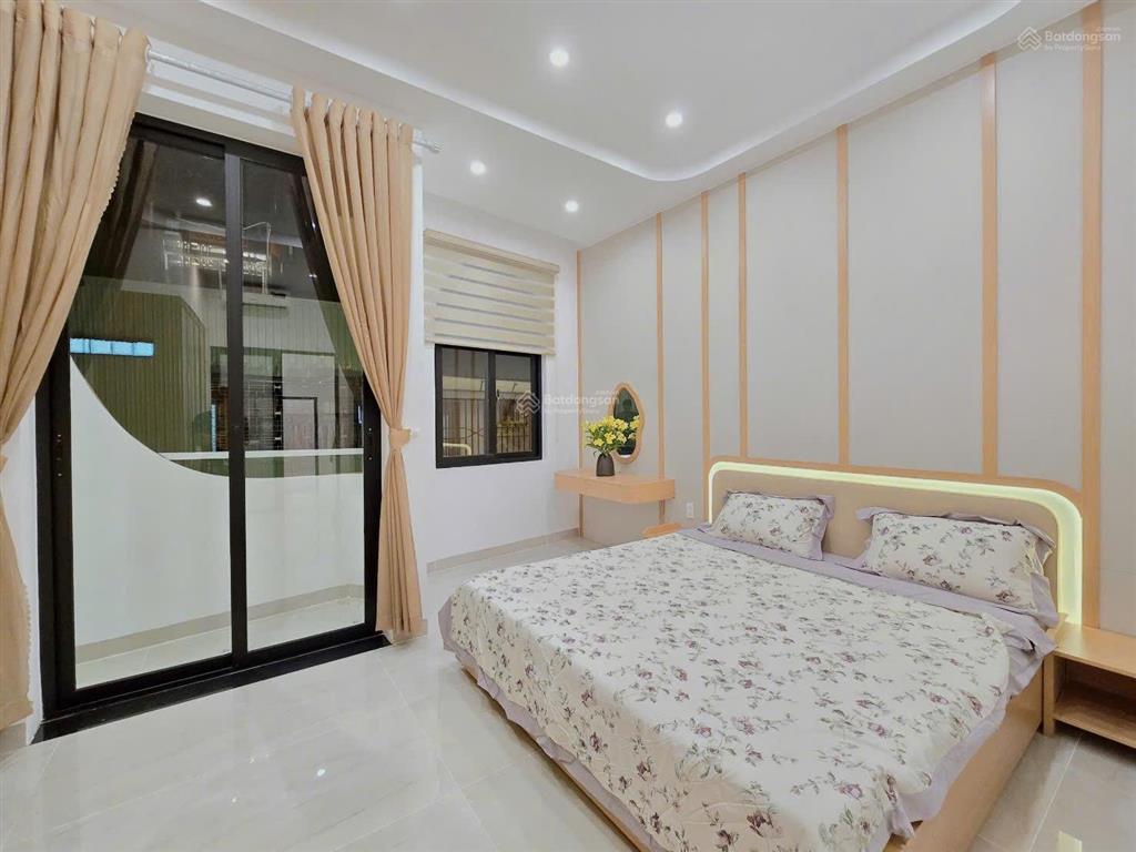 Nhà 3 tầng đường phan thanh ngay đại học duy tân  bv hoàn mỹ