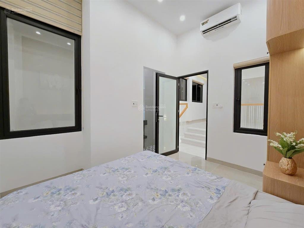 Nhà 3 tầng đường phan thanh ngay đại học duy tân  bv hoàn mỹ