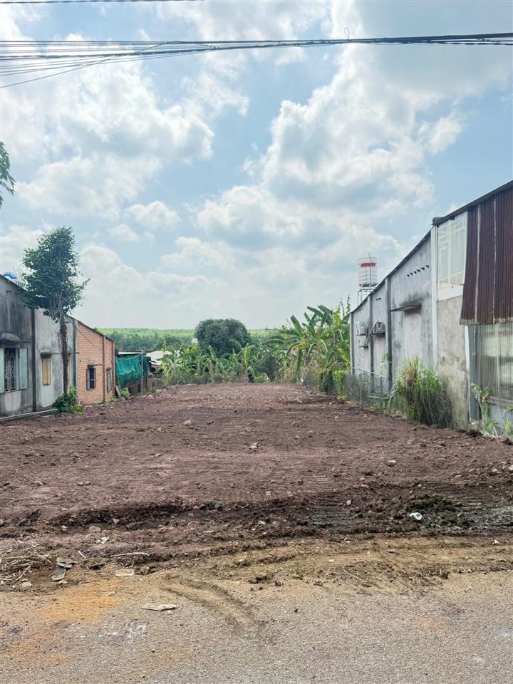 Sở hữu ngay lô đất view suối quýt, xã cẩm đường, 500m2 thích hợp làm nhà vườn