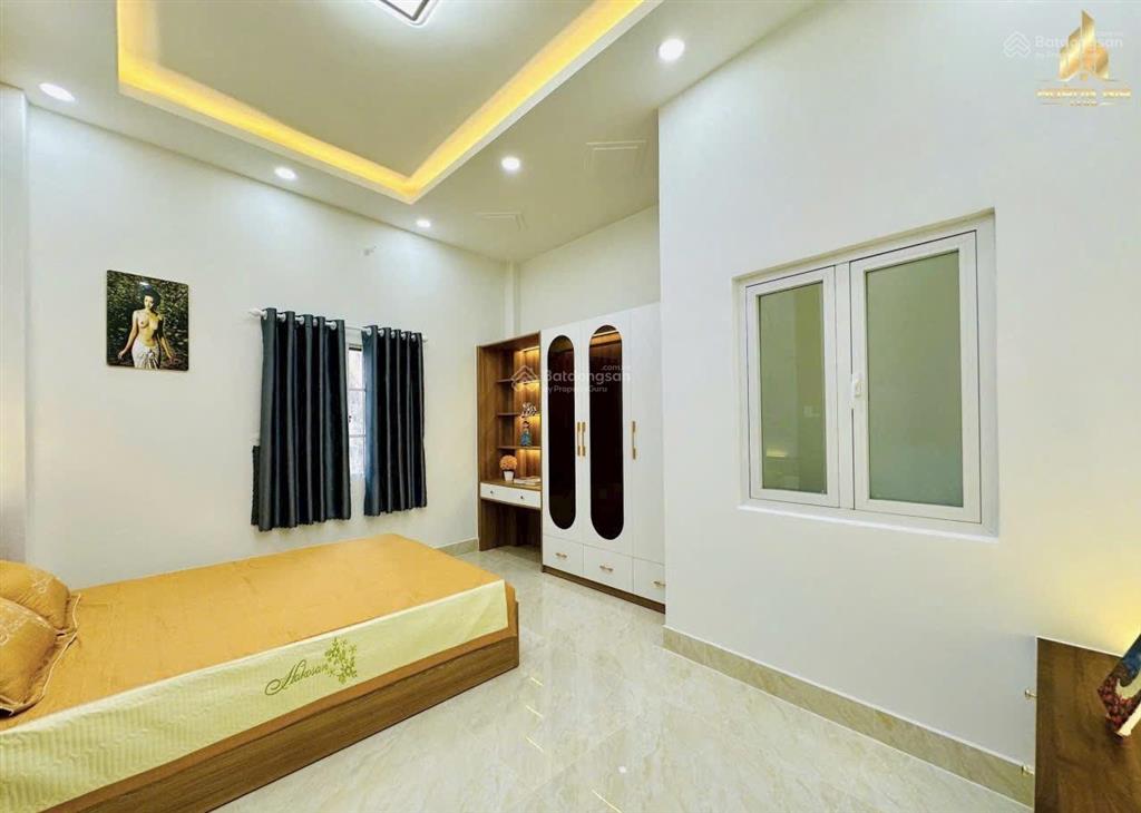 Hot! bán ngộp căn nhà lê trực, p7, bình thạnh giá 4tỷ5/56,2m2. nhà mới, an ninh. sổ đầy đủ