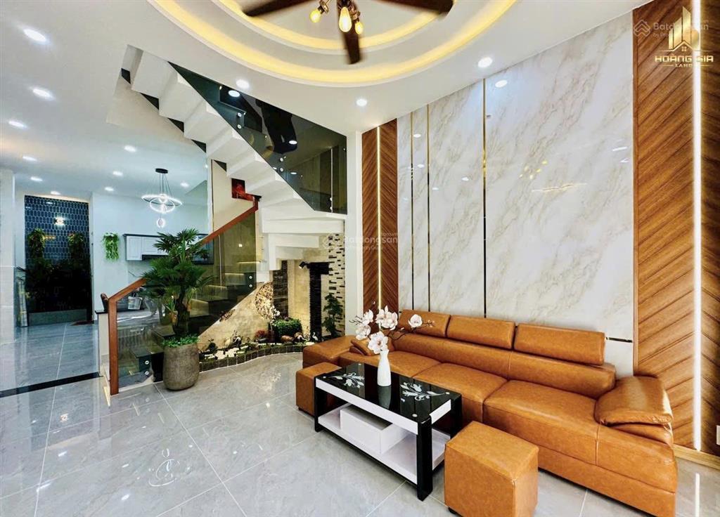 Hot! bán ngộp căn nhà lê trực, p7, bình thạnh giá 4tỷ5/56,2m2. nhà mới, an ninh. sổ đầy đủ