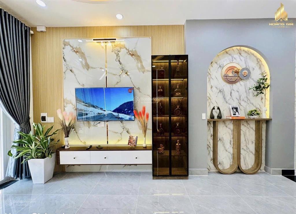 Hot! bán ngộp căn nhà lê trực, p7, bình thạnh giá 4tỷ5/56,2m2. nhà mới, an ninh. sổ đầy đủ