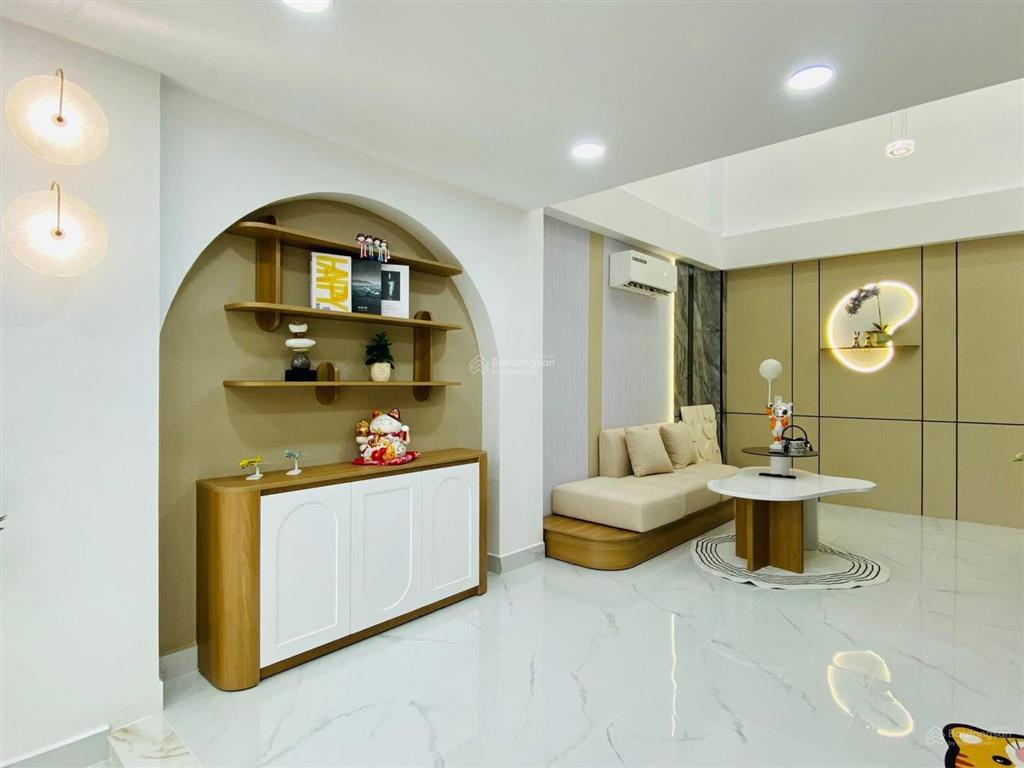 Cô xuân bán gấp nhà vũ huy tấn, phú nhuận ngay khu phan xích long giá 2tỷ860/ 40,2m2. sổ ngay