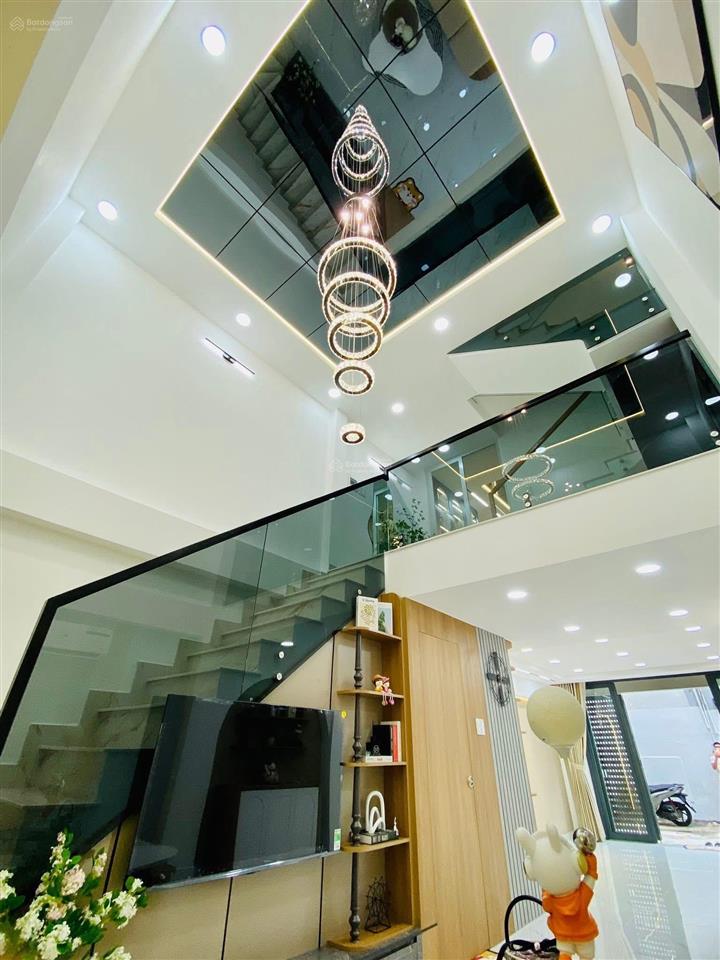 Cô xuân bán gấp nhà vũ huy tấn, phú nhuận ngay khu phan xích long giá 2tỷ860/ 40,2m2. sổ ngay