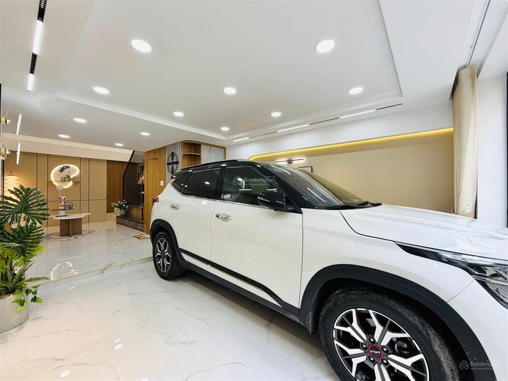 Cô xuân bán gấp nhà vũ huy tấn, phú nhuận ngay khu phan xích long giá 2tỷ860/ 40,2m2. sổ ngay