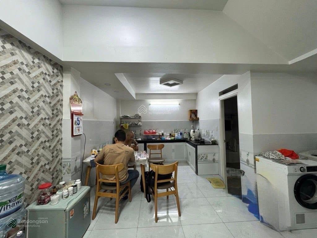 Tôi cần bán nhà nguyễn cửu vân, bình thạnh 51,6m2 (ngang 4,5m) nhà mới sổ hoàn công