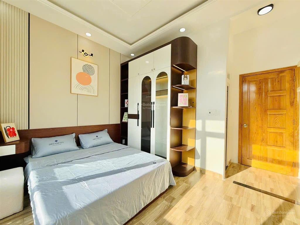 Tôi cần bán nhà nguyễn cửu vân, bình thạnh 51,6m2 (ngang 4,5m) nhà mới sổ hoàn công