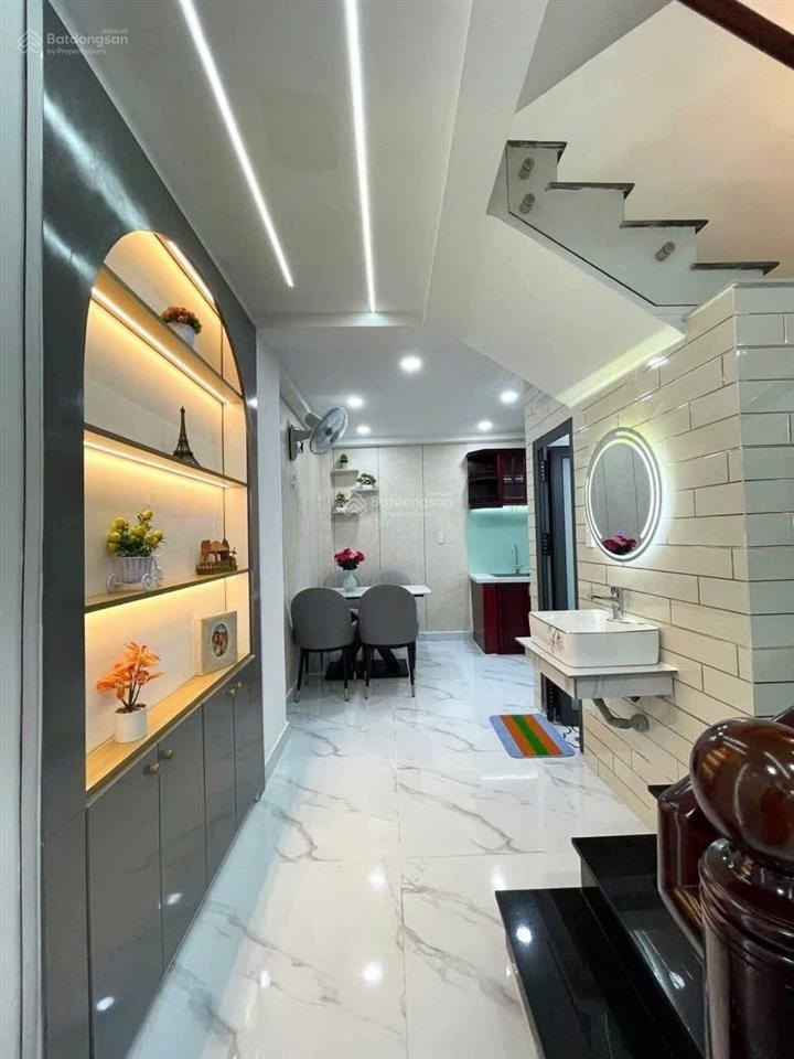 Tôi chính chủ bán gấp nhà trương quốc dung, phú nhuận. nhà 1 trệt 2 lầu, sổ ngay 52,1m2