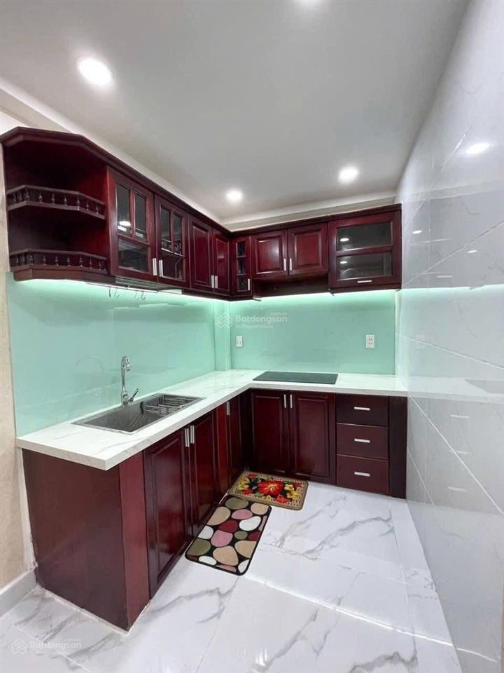 Tôi chính chủ bán gấp nhà trương quốc dung, phú nhuận. nhà 1 trệt 2 lầu, sổ ngay 52,1m2