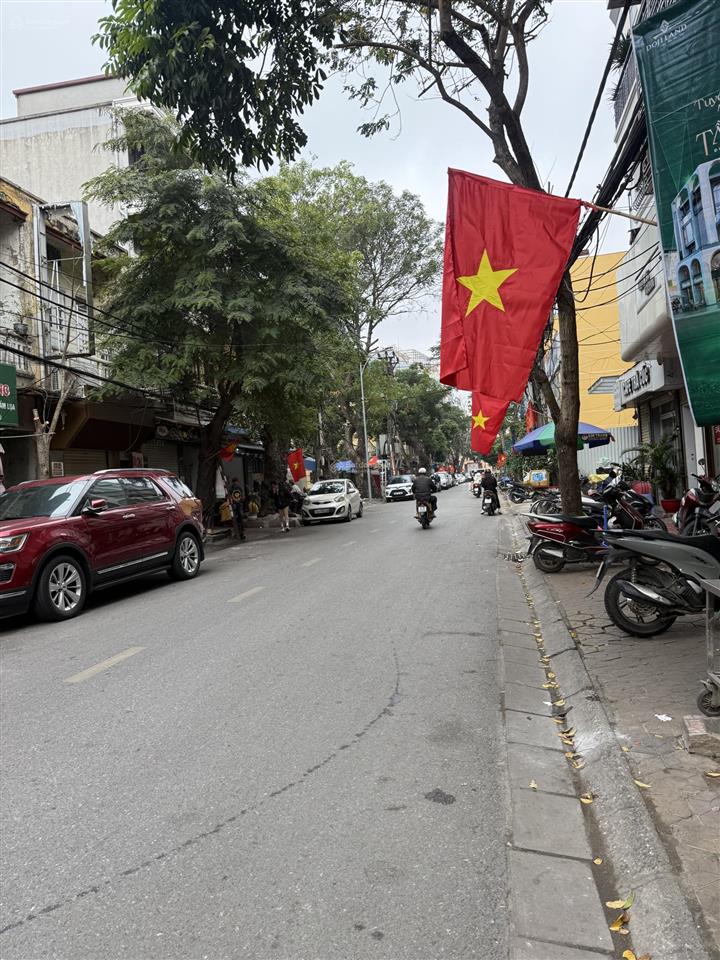 Bán nhà mặt đường lê lợi khuôn đất vuông đẹp sẵn dòng tiền  105m2 mt 4,4m giá chào chỉ 22 tỷ