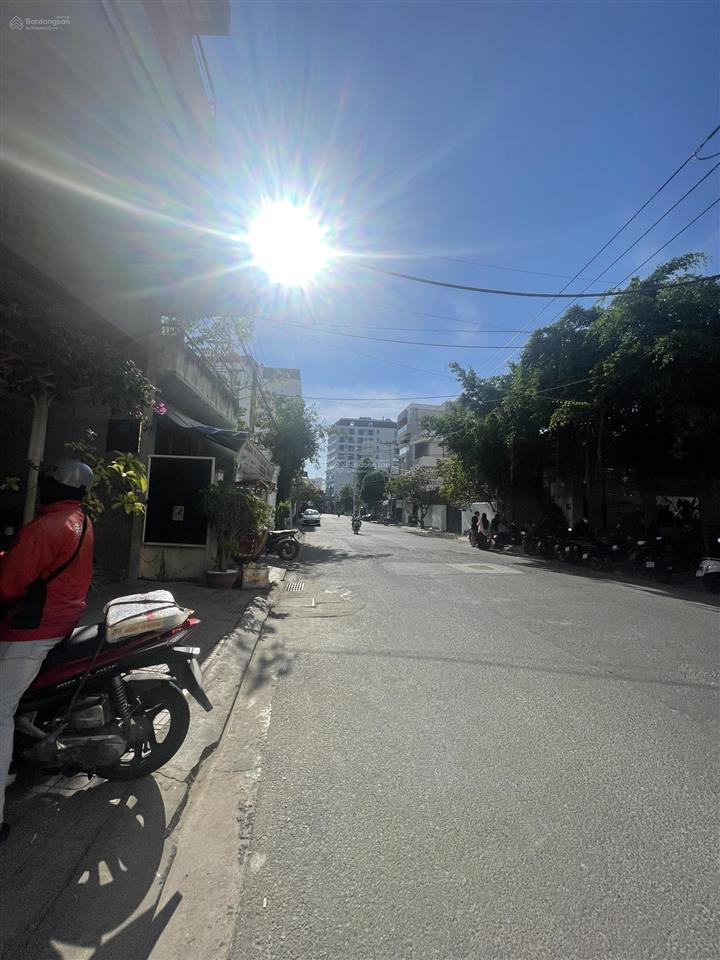 Đất xây khách sạn, căn hộ mini mt bắc sơn, bắc nha trang dt 659m2 cách biển 100m  0786 662 ***