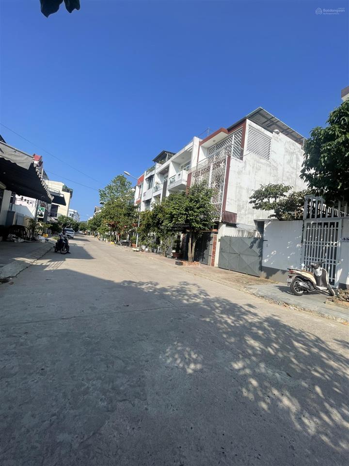 Nhà góc 2mt đường đặng vũ hiệp ngay vĩnh điền trung 88,9m2 3 tầng 3pn. sổ hồng. giá bán 9,9 tỷ