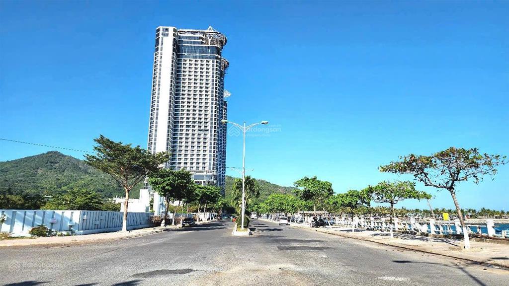 Đất góc nguyễn cơ thạch p.bắc nha trang view biển 425,6m2 xđ 24 tầng giá 66 tỷ tl  0786 662 ***