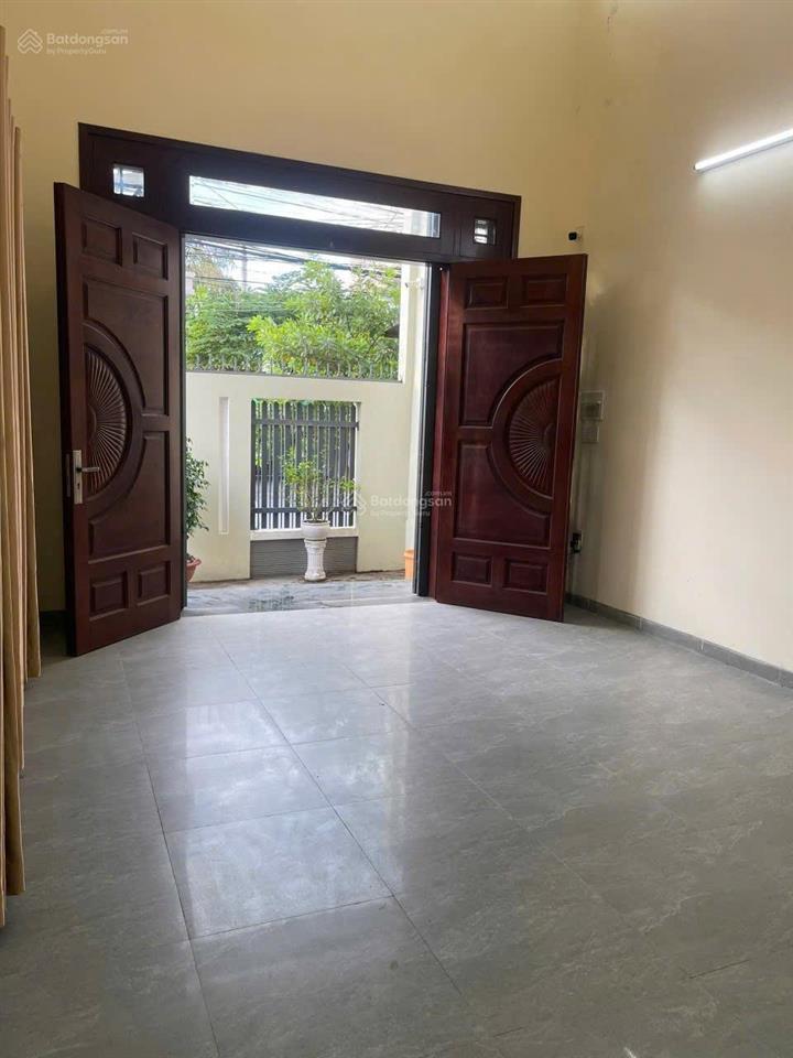 Nhà mặt tiền kinh doanh 3 tầng 306,6m2 nguyễn khuyến vĩnh hải nha trang giá 13,5 tỷ  0786 662 ***