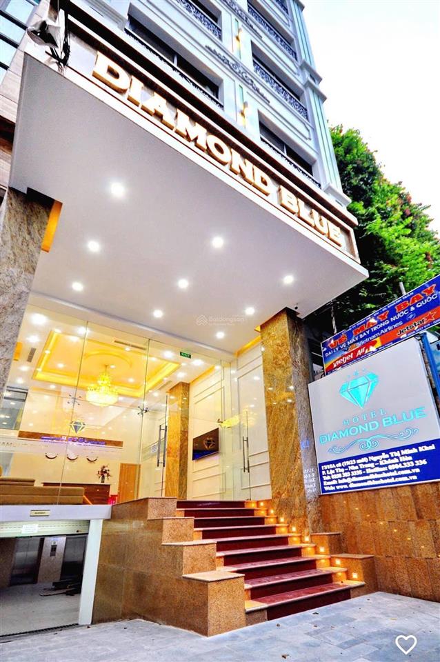 Khách sạn 153,5m2 10 tầng 39 phòng trung tâm nha trang cách biển 200m kinh doanh tốt  0786 662 ***