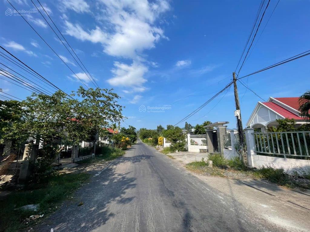 Bán đất tại suối tiên, 550 triệu, 100m2, view đẹp, sổ hồng, thổ cư giá tốt  0786 662 ***