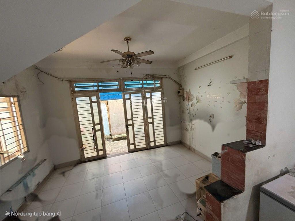 Gấp bán nhà quận 7 view sông sài gòn,đường trần xuân soạn giáp quận 4,dt42m2 giá hơn 3ty