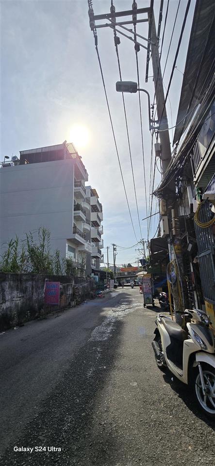 Bán gấp nhà mặt tiền kinh doanh hxh tránh, 1041 trần xuân soạn sát khu him lam, dt 54m2 giá 5tỷ2