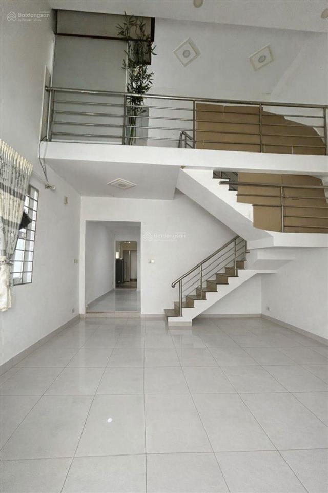 Bán nhà quận 7 đ. huỳnh tấn phát, 3pn, shr, 5p ra phú mỹ hưng dt 4,8x12m giá chỉ 3tỷ3 thương lượng