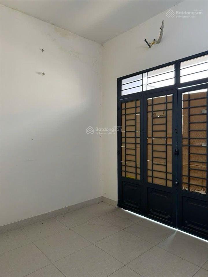 Gấp bán nhà huỳnh tấn phát sát bên phú mỹ hưng trung tâm quận 7, dt 40m2 giá 3tỷ còn thương lượng