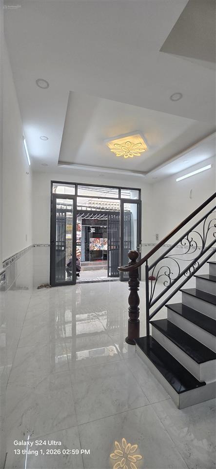 Bán nhà quận 7,hẻm xe hơi 1041 trần xuân soạn, sát quận 4,kế bên khu him lam dt40m, giá hơn 4ty tl