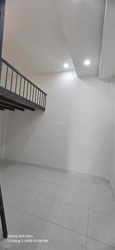 Bán nhà quận 7,hẻm xe hơi 1041 trần xuân soạn, sát quận 4,kế bên khu him lam dt40m, giá hơn 4ty tl