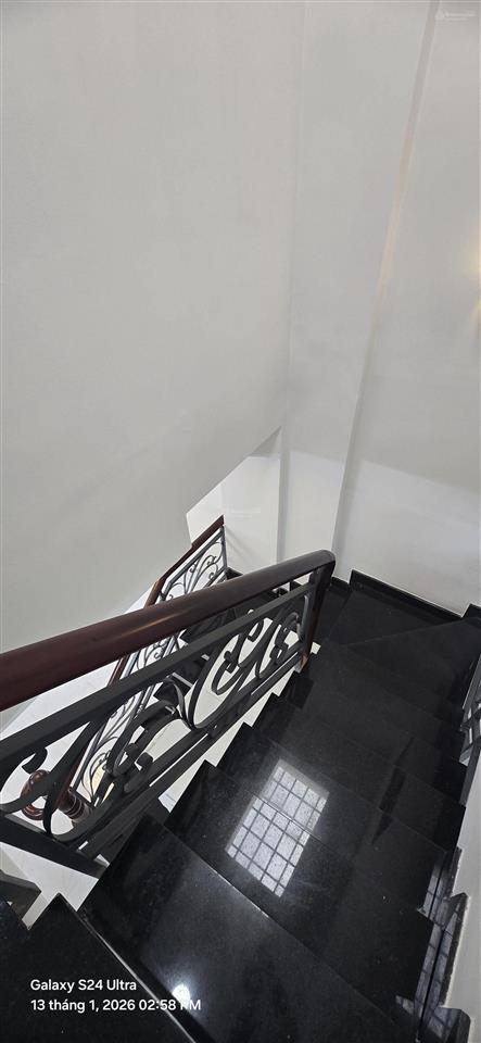 Bán nhà quận 7,hẻm xe hơi 1041 trần xuân soạn, sát quận 4,kế bên khu him lam dt40m, giá hơn 4ty tl