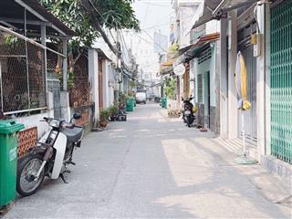 Bán nhà 3 tầng, hxh gần, đ. trần xuân soạn, 3 phòng ngủ, phường tân hưng, quận 7,sát quận 4, hơn 4t
