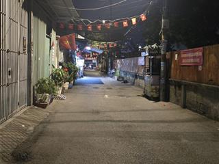 25tr/m2 hxh 103 nguyễn thị thập, có 10 phòng 40tr/th, ngay sau bệnh viện quận 7, dt200m2 giá 8 tỷ