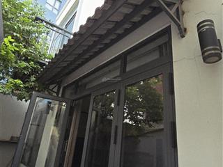 Hiếm, bán nhà đẹp quận 7 full nội thất,vào ở ngay hẻm 30 lâm văn bền,dt50m2 ngang 5.6m giá hơn 4tỷ