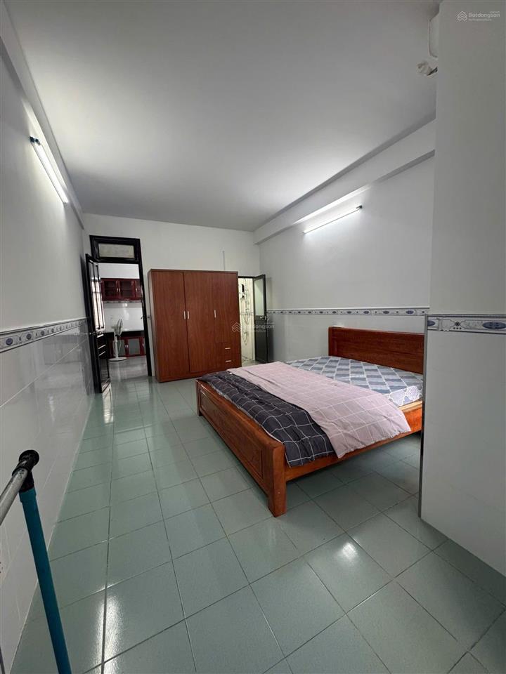 Bán gấp căn chung cư phú thuận quận 7 mặt tiền đường cao thị chính dt 80m2 hai mặt thoáng chỉ 3tỷ05