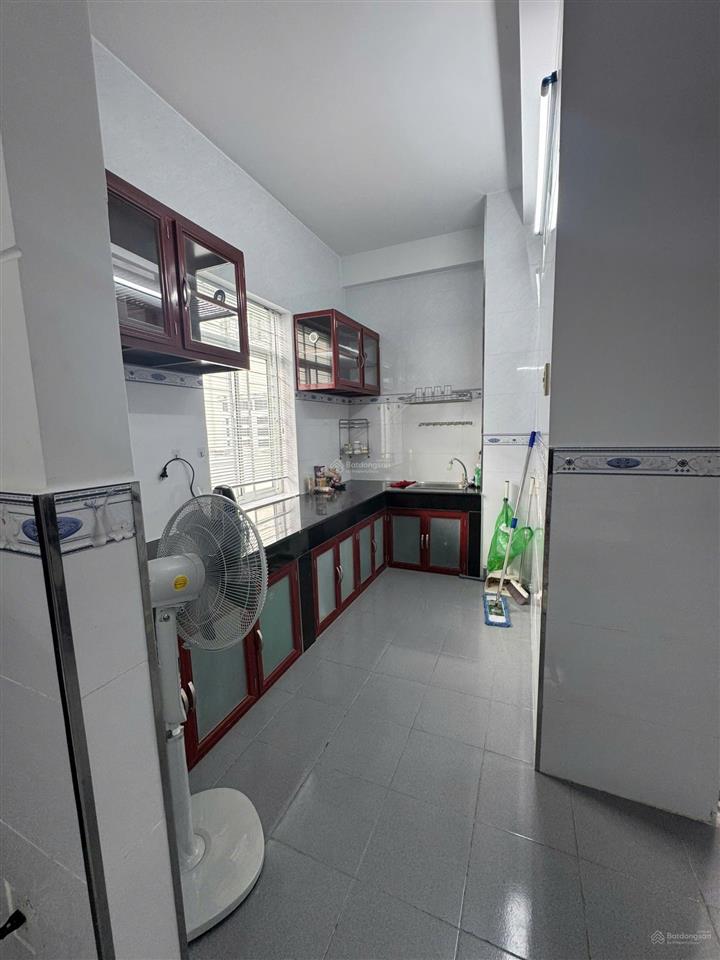 Bán gấp căn chung cư phú thuận quận 7 mặt tiền đường cao thị chính dt 80m2 hai mặt thoáng chỉ 3tỷ05