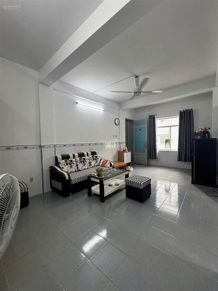 Bán gấp căn chung cư phú thuận quận 7 mặt tiền đường cao thị chính dt 80m2 hai mặt thoáng chỉ 3tỷ05