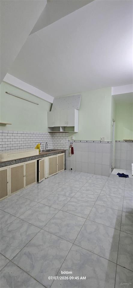Chủ gấp bán nhà đẹp ở liền, hẻm 1041 trần xuân soạn ngay khu him lam, sát hxh34m2  giá 3.4 tỷ