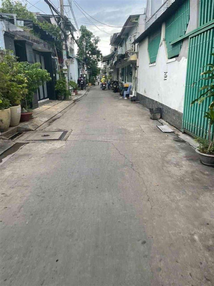 Nợ cần tiền bán gấp nhà quận 7, hẻm 861 trần xuân soạn, dt 49m2, 3 phòng ngủ, shr, chỉ hơn 4 tỷ
