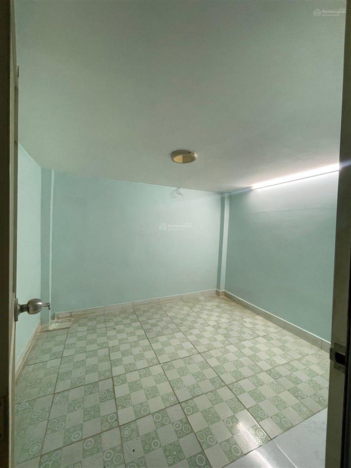 Nợ cần tiền bán gấp nhà quận 7, hẻm 861 trần xuân soạn, dt 49m2, 3 phòng ngủ, shr, chỉ hơn 4 tỷ