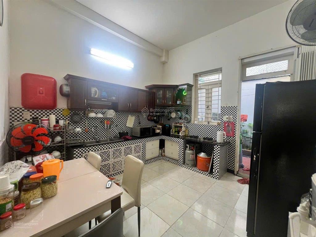 Chính chủ gấp bán nhà hẻm xe hơi 1942 huỳnh tấn phát, thị trấn nhà bè, dt100m2 giá chỉ 5ty8 còn bớt